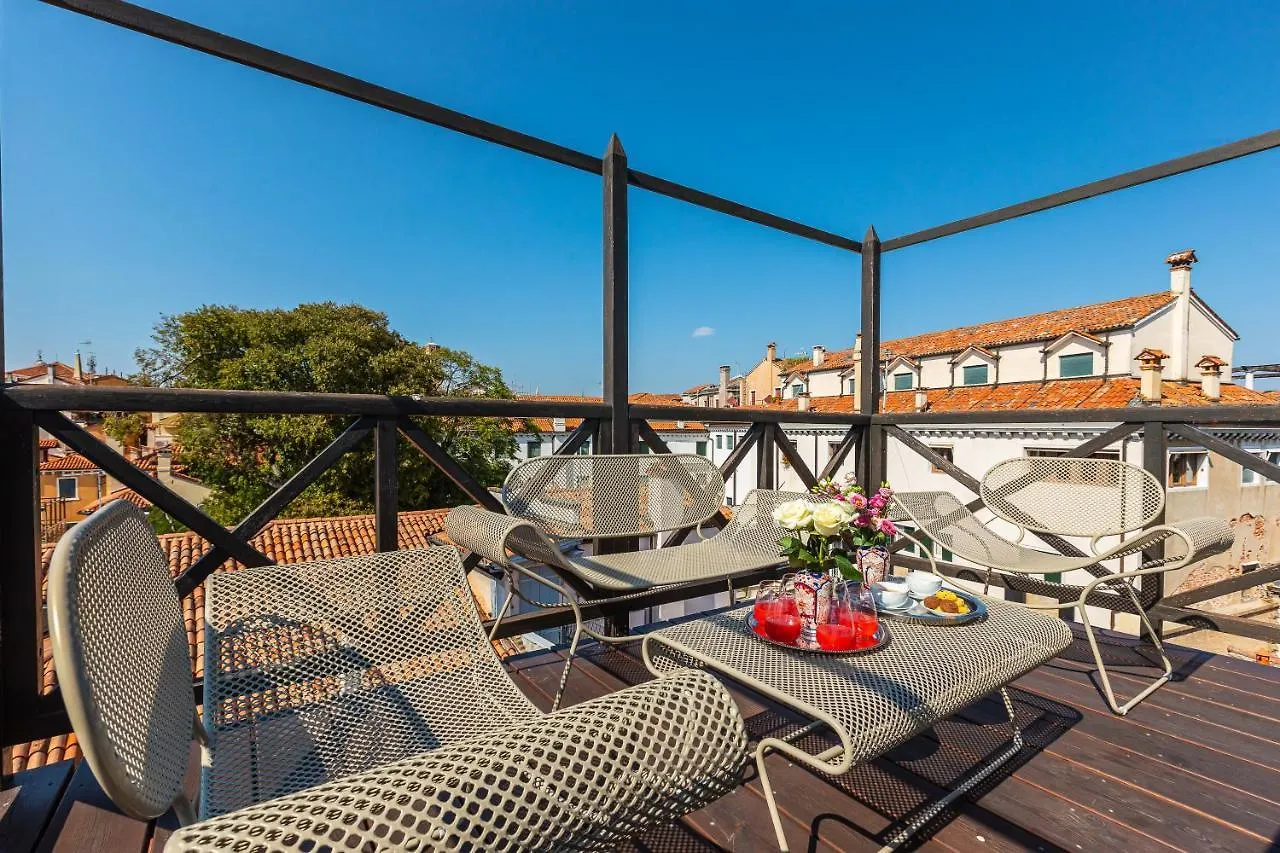 Kontakt z Ca\' Della Luce Terrace